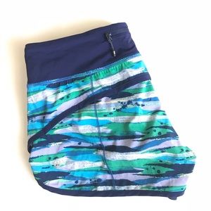 Lululemon Speed Short 
7 Wonders Multi/Hero Blue